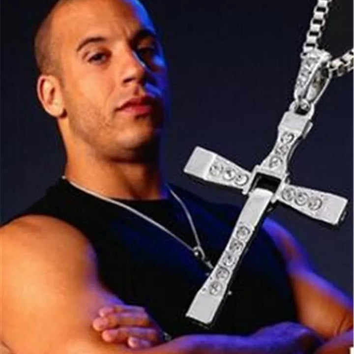 Dominic Toretto The Fast and The Furious Celebrity Vin Diesel Item Crystal Jesus Men Cross Pendant Necklace Gift Jewelry